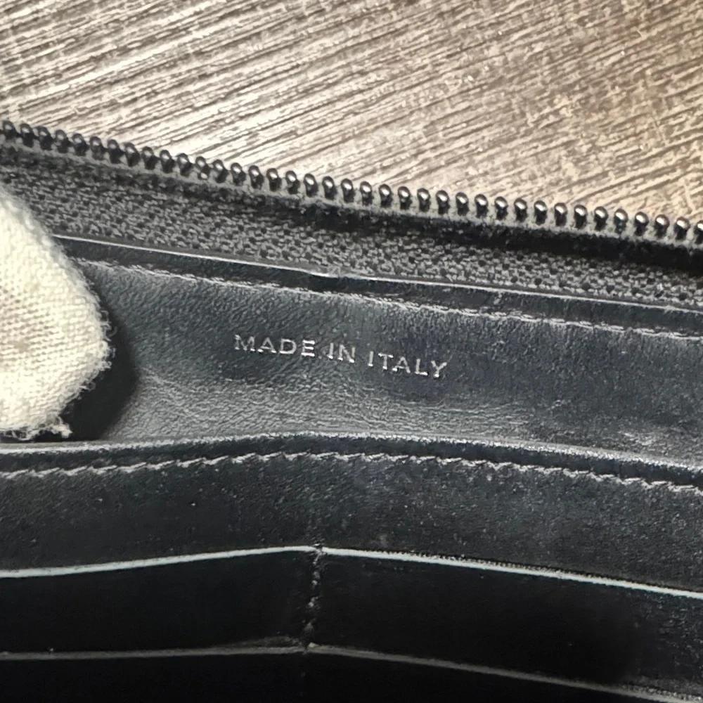 CHANEL Black Leather Zip around Wallet - Picture 7 of 16